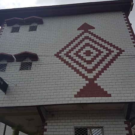 Hotel Kdv Bonaberi Luaran gambar